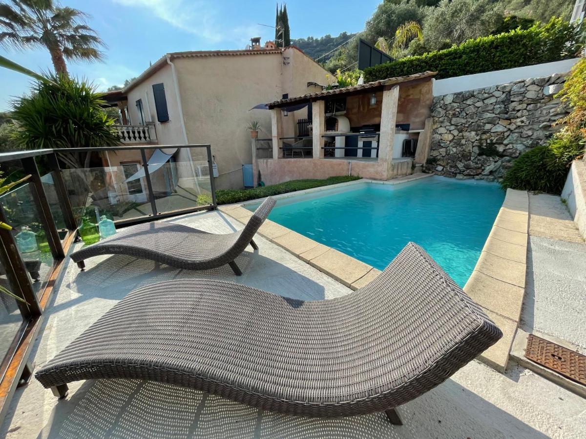 Charmant Rez De Villa En Provence Le Tignet Exterior foto